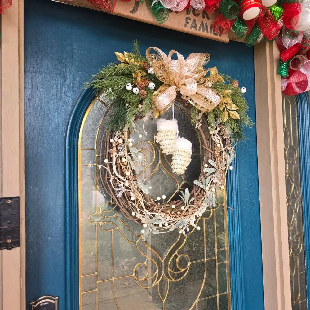 Golden Winter Wreath